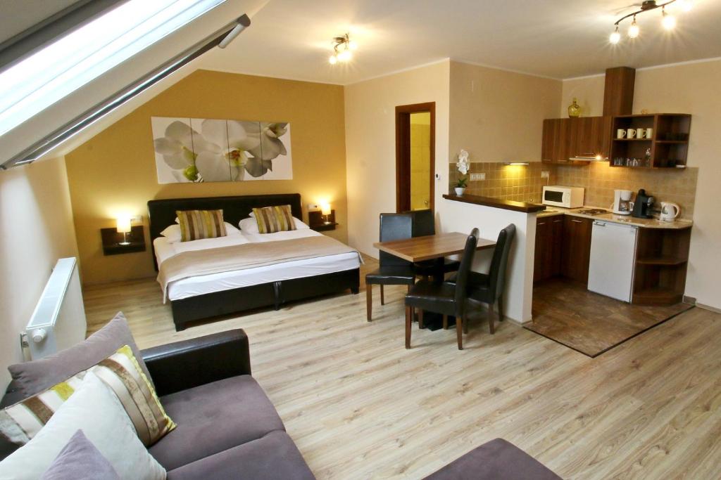 Deluxe apartment – photo 2
